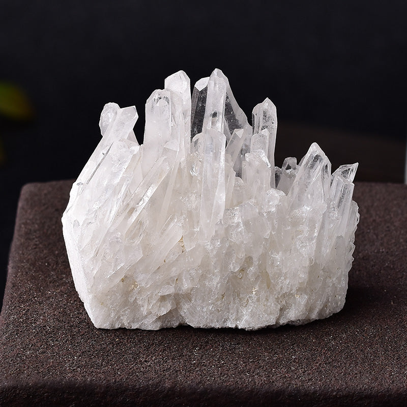 Lustrous Quartz Crystal Point: Nature's Beacon for Home Elegance