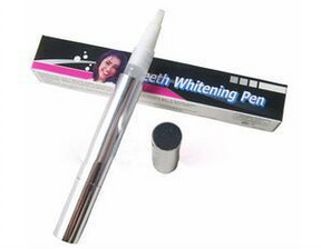 On-the-Go Brilliance: Instant Teeth Whitening Pen for a Dazzling Smile