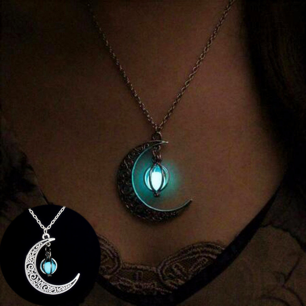 Celestial Luminescence: Fashion Moon Glowing Stone Necklace - A Trending Enchantress