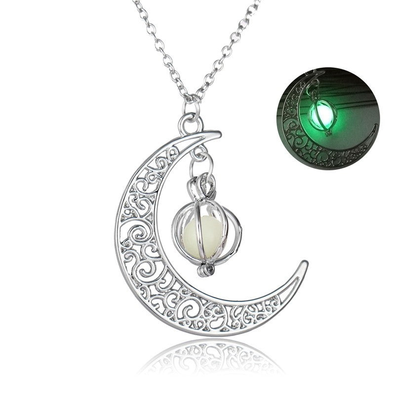 Celestial Luminescence: Fashion Moon Glowing Stone Necklace - A Trending Enchantress