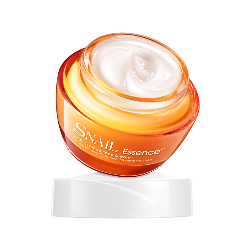 Lacco Snail Essence Cream: Timeless Beauty Renewed in a Luxurious Moisturizing Lotion