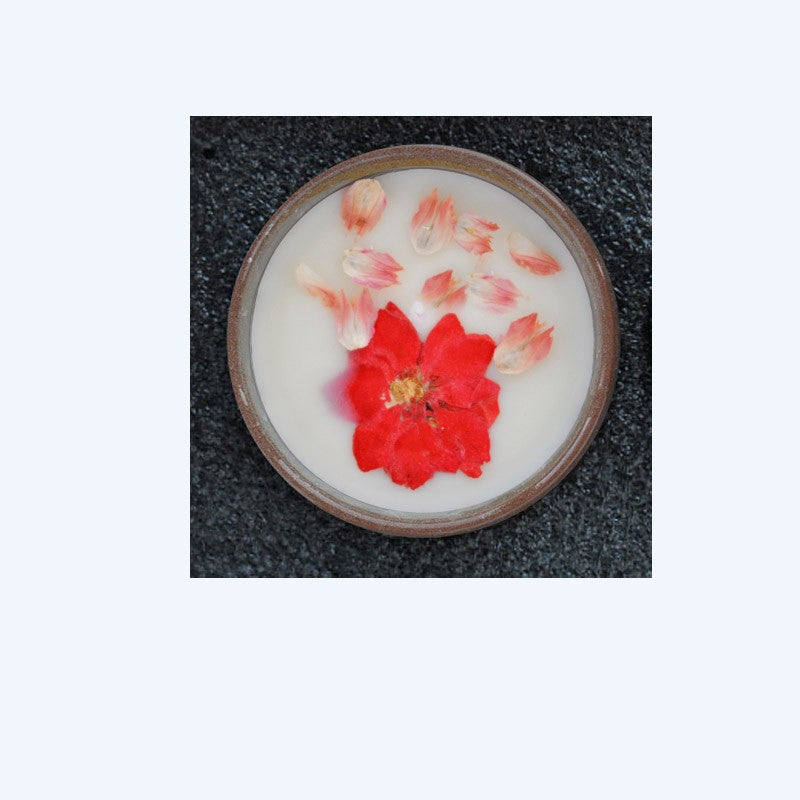 Ceramic Cup Candles with Dried Flowers and Essential Oils - The Perfect Addition to Your Self-Care Routine!