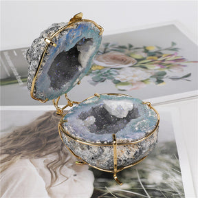 Keep Your Treasures Hidden in Style with our Natural Agate Geode Jewelry Box