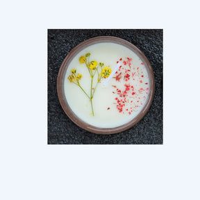 Ceramic Cup Candles with Dried Flowers and Essential Oils - The Perfect Addition to Your Self-Care Routine!