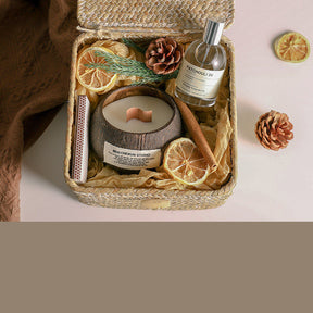 Coconut Shell Handmade Scented Candles gift box with Soy Wax and Wooden Wicks - Natural Aromatherapy for Home and Spa